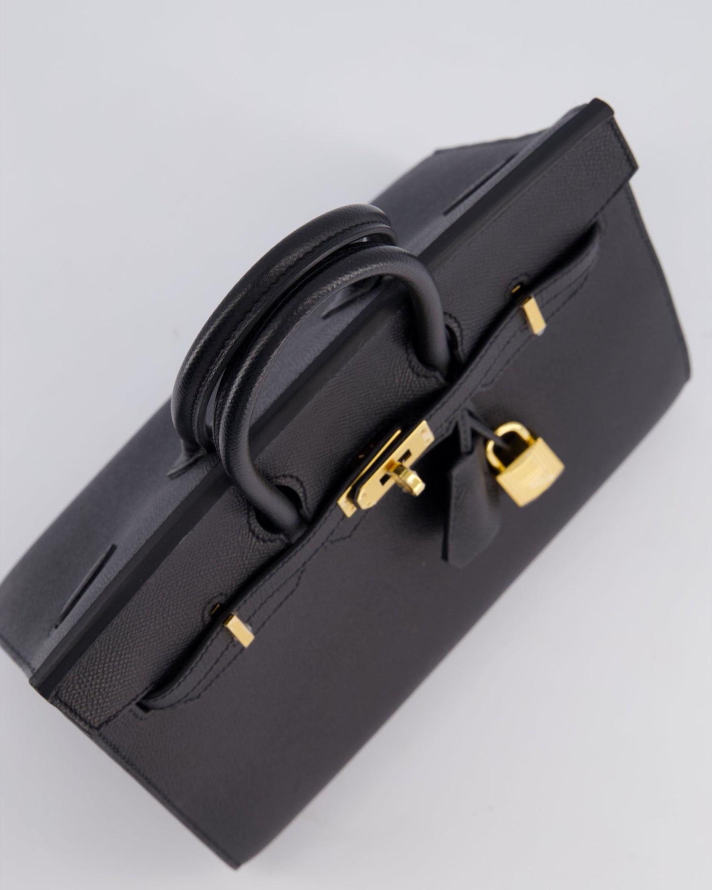 *HOLY GRAIL* Hermès Birkin 25cm Bag in Noir Epsom Leather with Gold Hardware