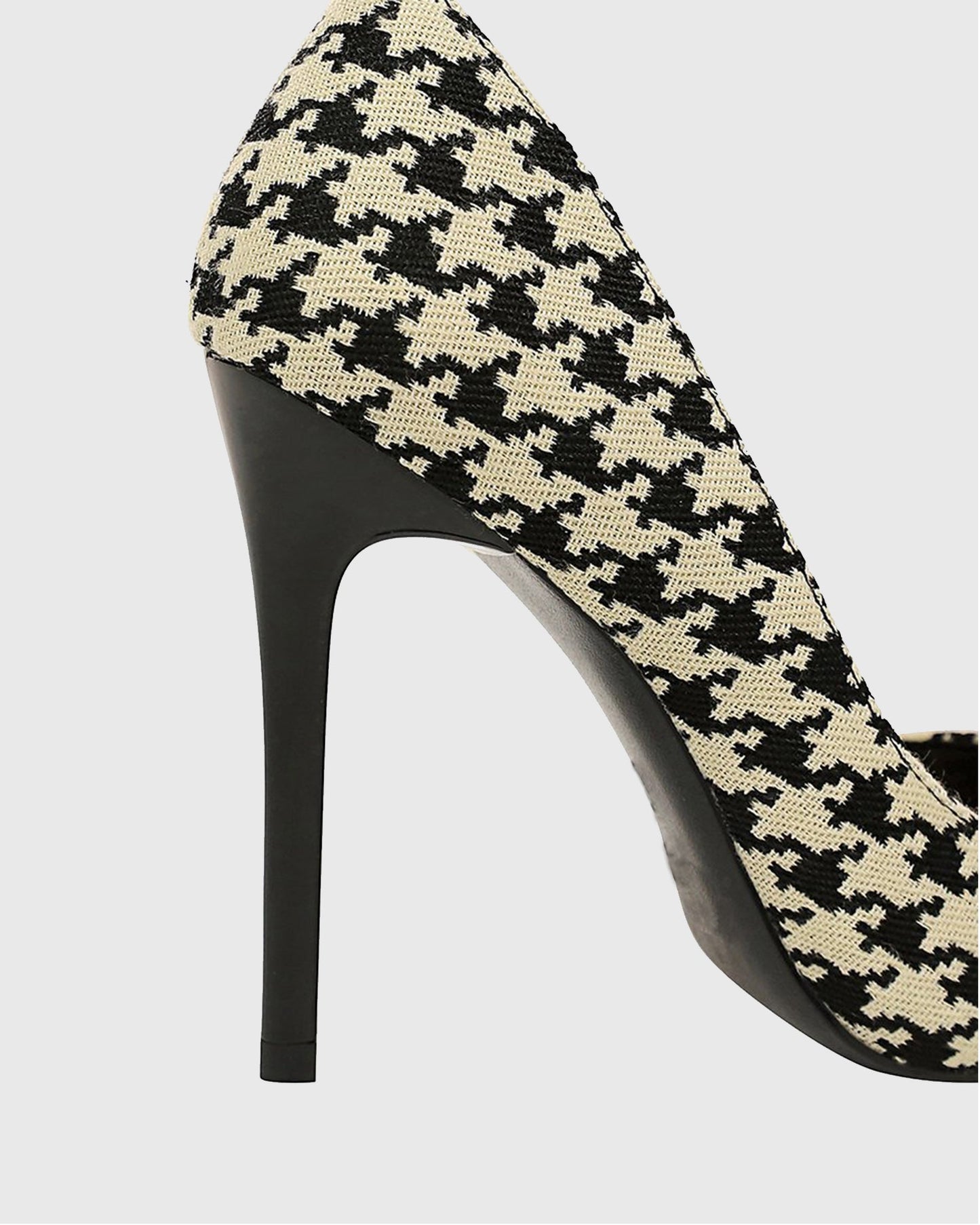 Vala Pearl Chain Houndstooth Pumps