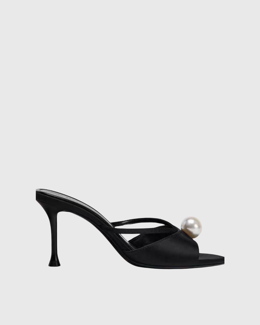 Vanhi Pearl Slippers